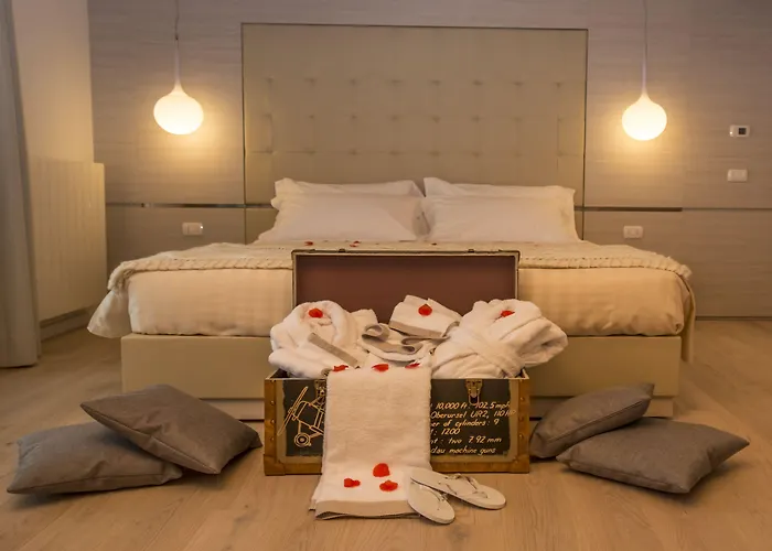 מלון White Angel 4*