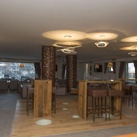 White Angel מלון ברויל-קרוויניה