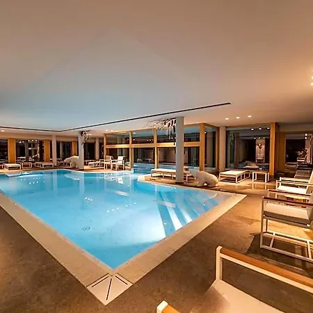 White Angel Hotel 4*