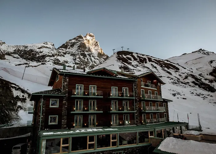 White Angel ブレウイル・チェルヴィナイア