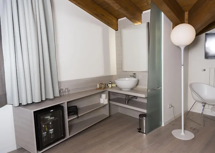 ホテル White Angel ブレウイル・チェルヴィナイア